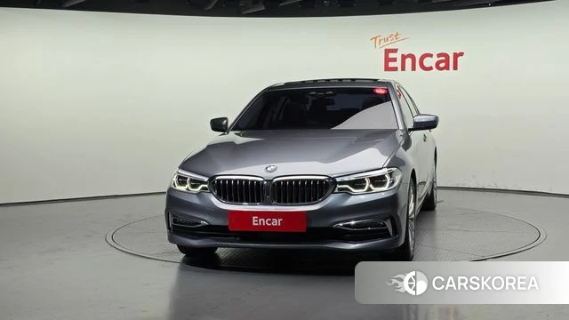 BMW 5 Series (G30) id 4530982 из Кореи 13