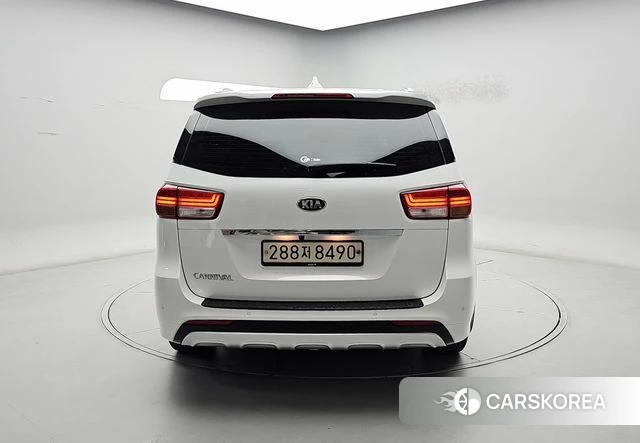 Kia All New Carnival id 4366451 из Кореи 13