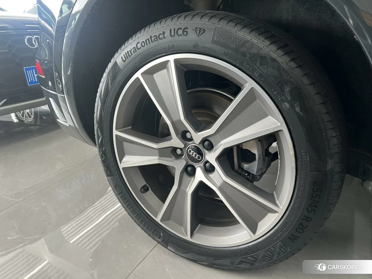 Audi Q5L id 4498594 из Китая 7