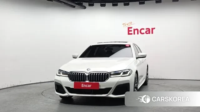 BMW 5 Series (G30) id 3649425 из Кореи 13