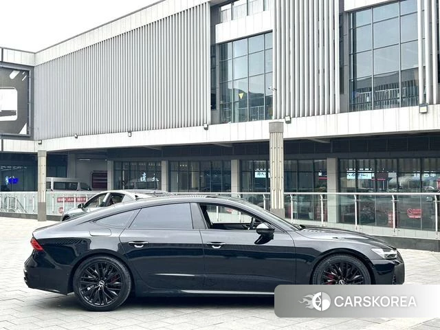 Audi A7 2021 Темно-серый из Китая, фото 3