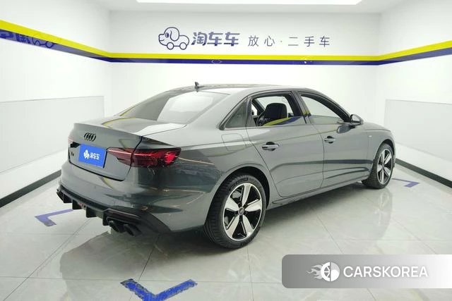 Audi A4L id 3837370 из Китая 10