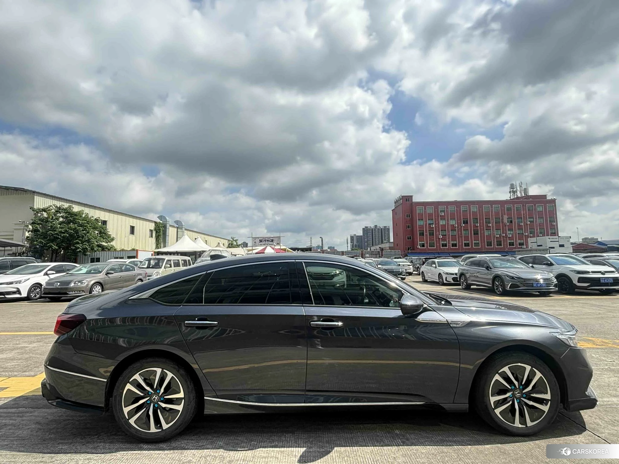 Honda Accord id 4505017 из Китая 10