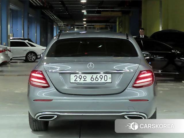 Mercedes-Benz E-Class W213 id 3820849 из Кореи 13