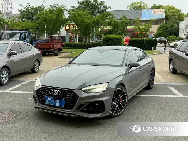 Audi A5 2021 Темно-серый из Китая, фото 3