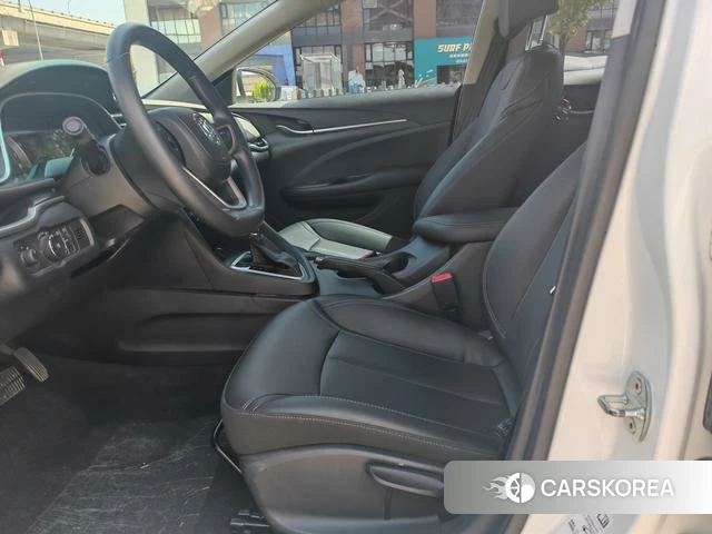 Buick Yinglang id 4235428 из Китая 17