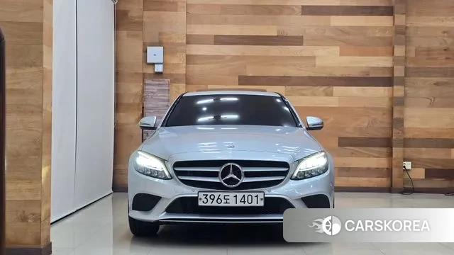 Mercedes-Benz C-Class W205 id 3732818 из Кореи 13