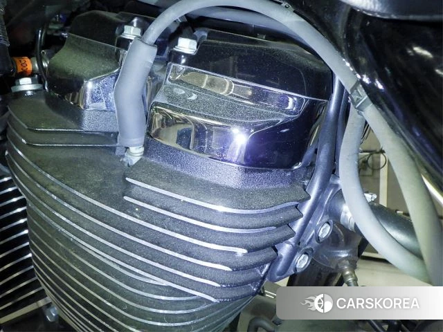 Engine photo