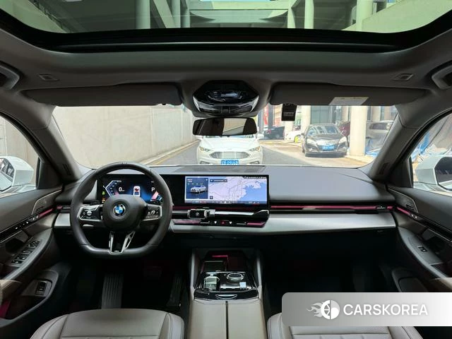 BMW 5 series id 4353153 из Китая 9