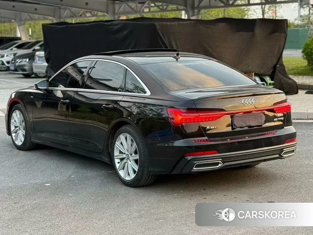Audi A6L 2021 Черный из Китая, фото 3