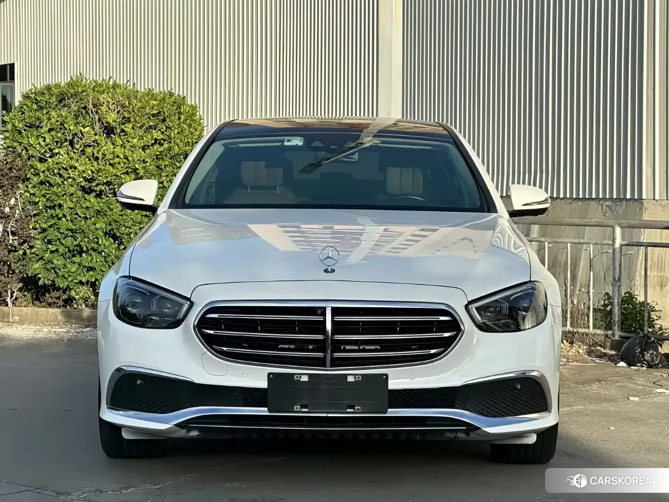 Mercedes-Benz E-Class 2022 Белый из Китая, фото 3