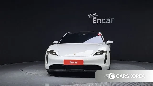 Porsche Taycan id 3525140 из Кореи 13