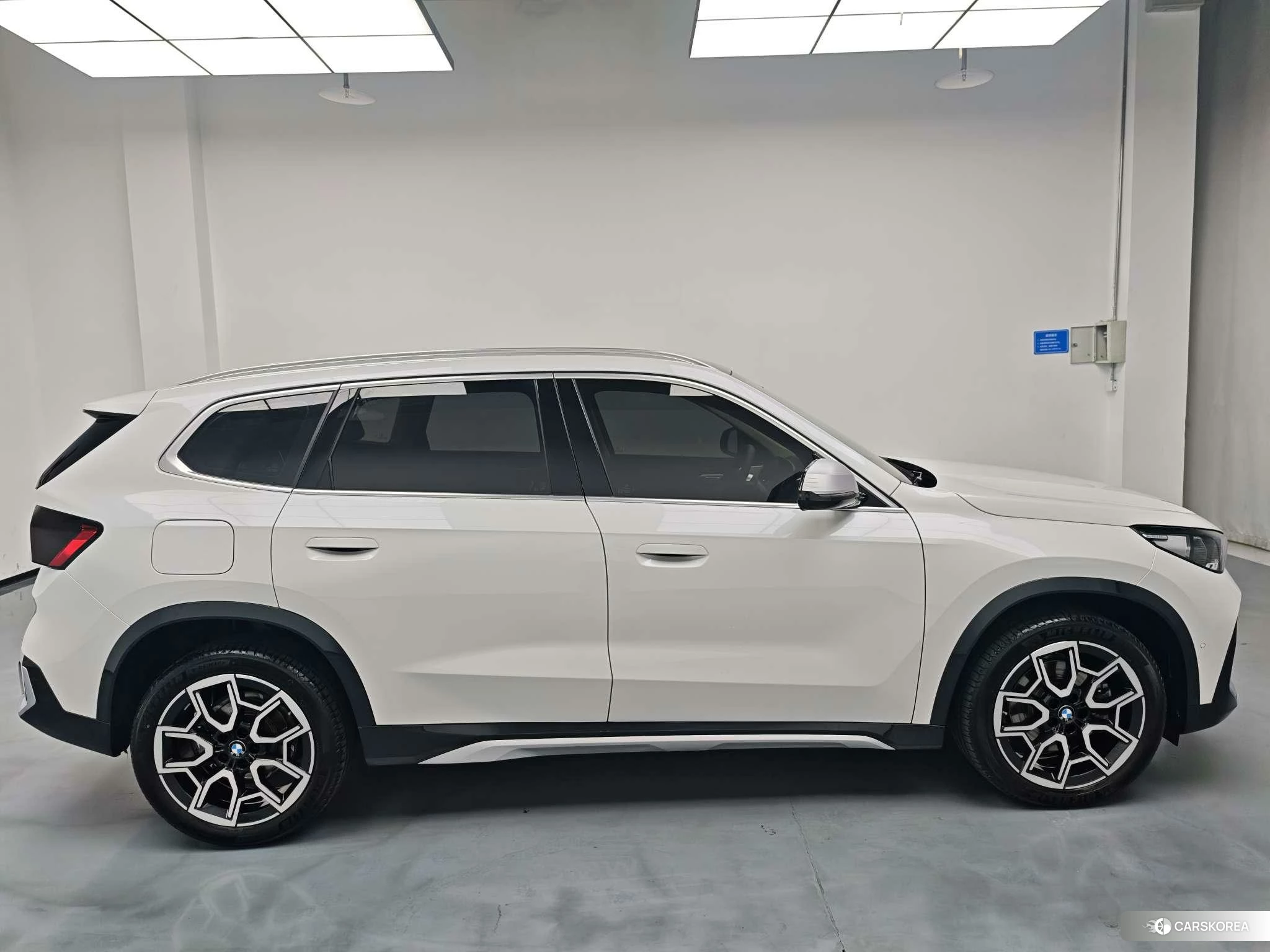 BMW X1 id 4467628 из Китая 18