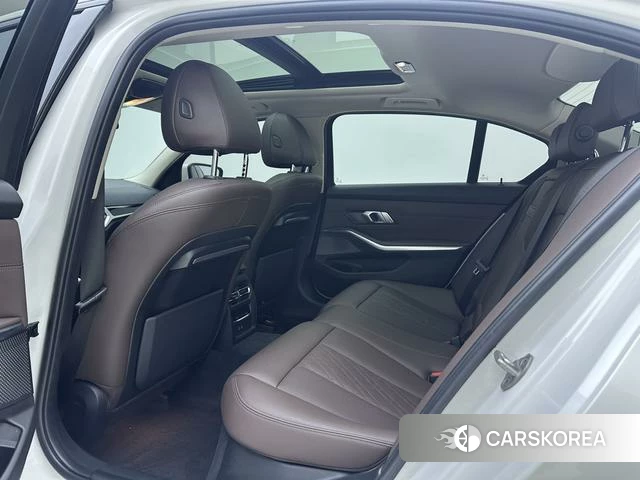 BMW 3 series id 4359237 из Китая 17