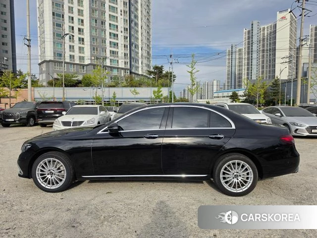Mercedes-Benz E-Class W213 id 4248837 из Кореи 13