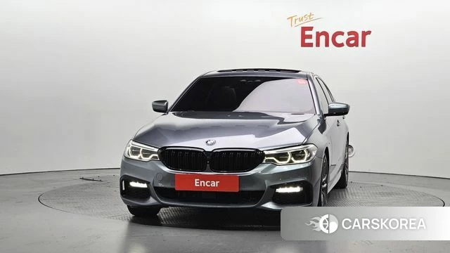 BMW 5 Series (G30) id 4785963 из Кореи 13