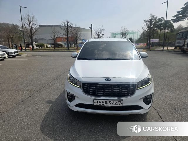 Kia The New Carnival id 4435104 из Кореи 9