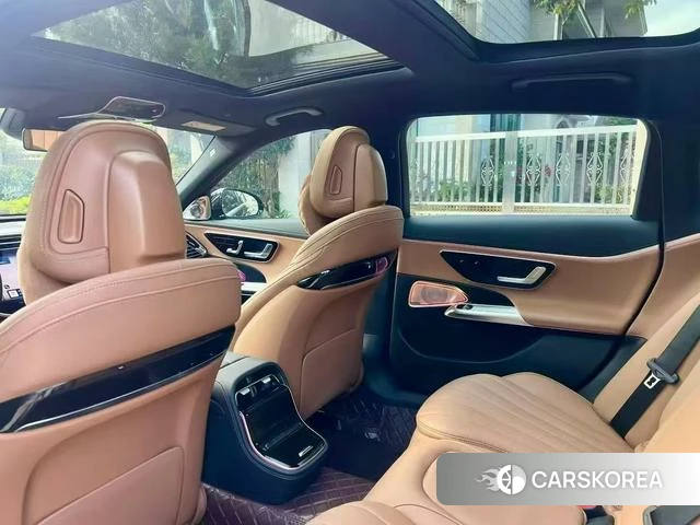Mercedes-Benz E-class 2024 Черный из Китая, фото 3