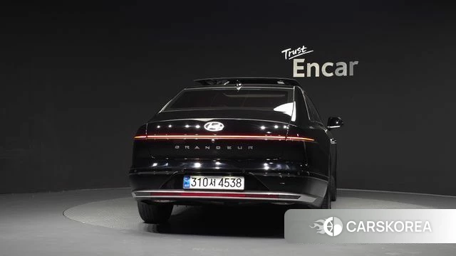 Hyundai Grandeur (GN7) id 4893255 из Кореи 23