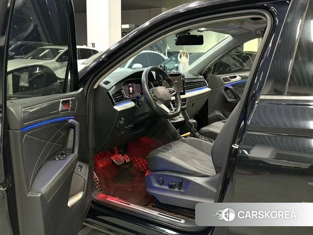 Volkswagen Tiguan L id 4298042 из Китая 7