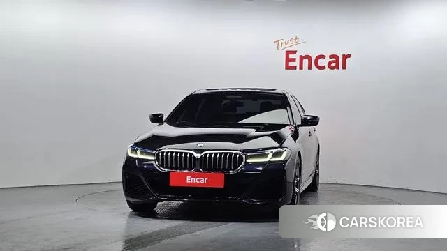 BMW 5 Series (G30) id 3645120 из Кореи 13