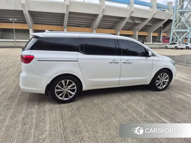 Kia The New Carnival id 3494443 из Кореи 11