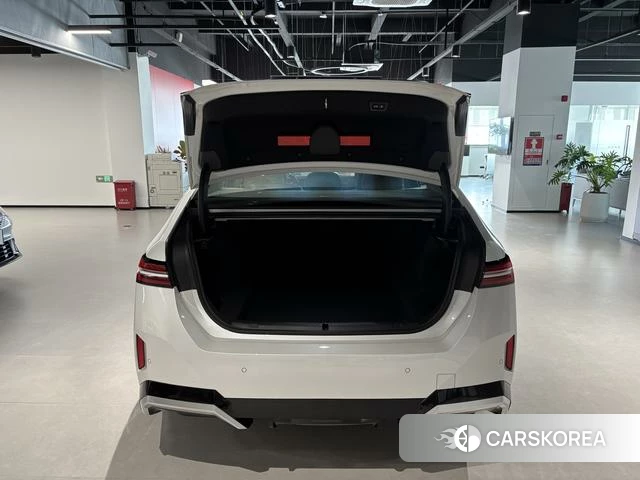 BMW 5 series id 4265520 из Китая 13