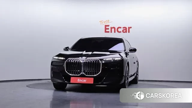 BMW 7 Series (G70) id 3523376 из Кореи 13