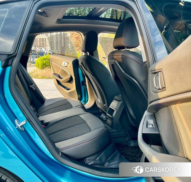 BMW 2 series (imported) id 4261575 из Китая 16