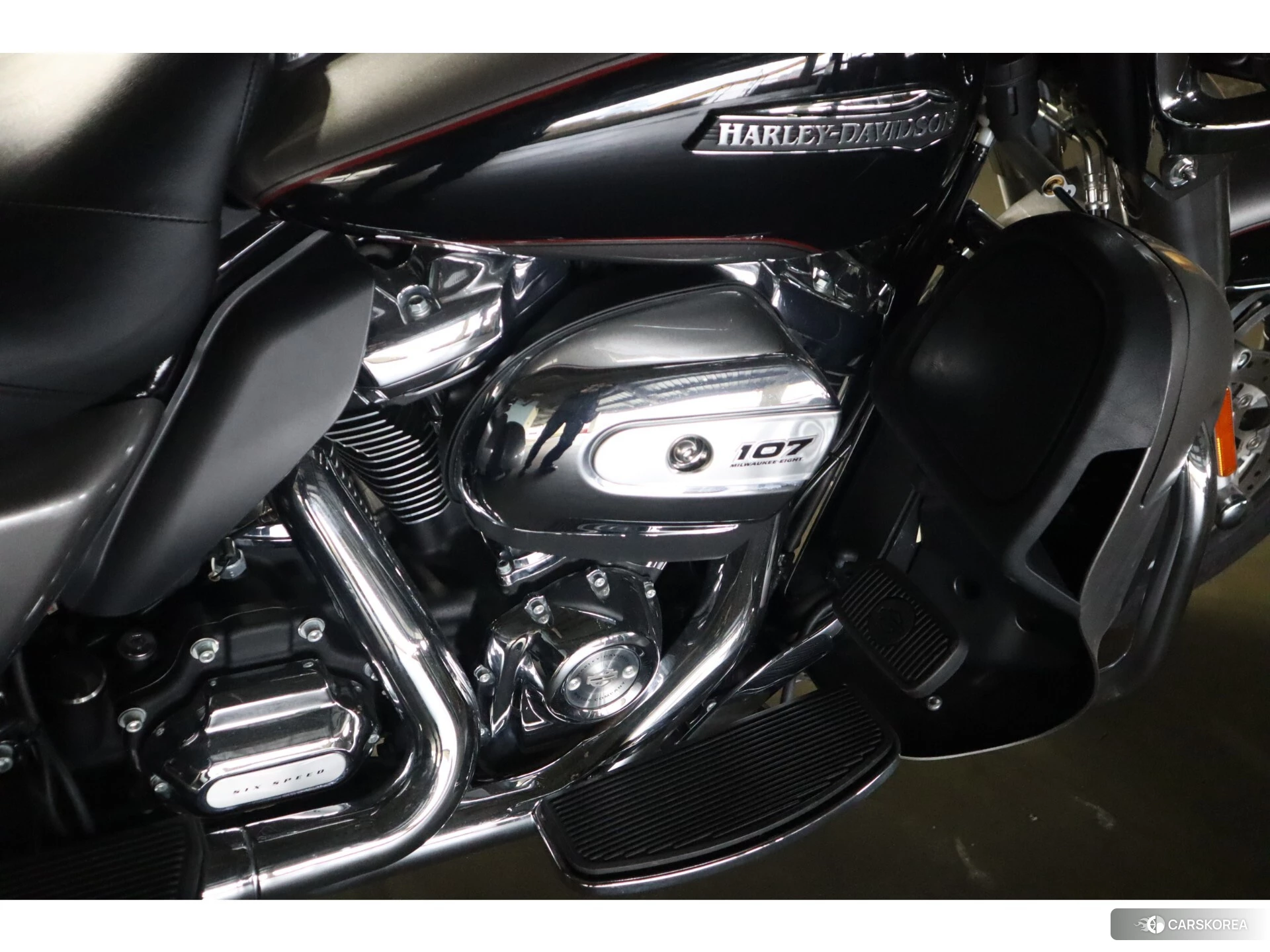 Проданный Harley-Davidson Electra Glide FLHTCU1740 2017 из Японии, фото 2