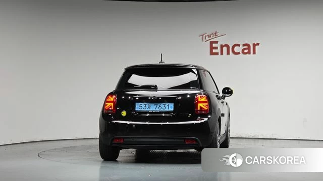 Mini Cooper Electric id 4774793 из Кореи 23