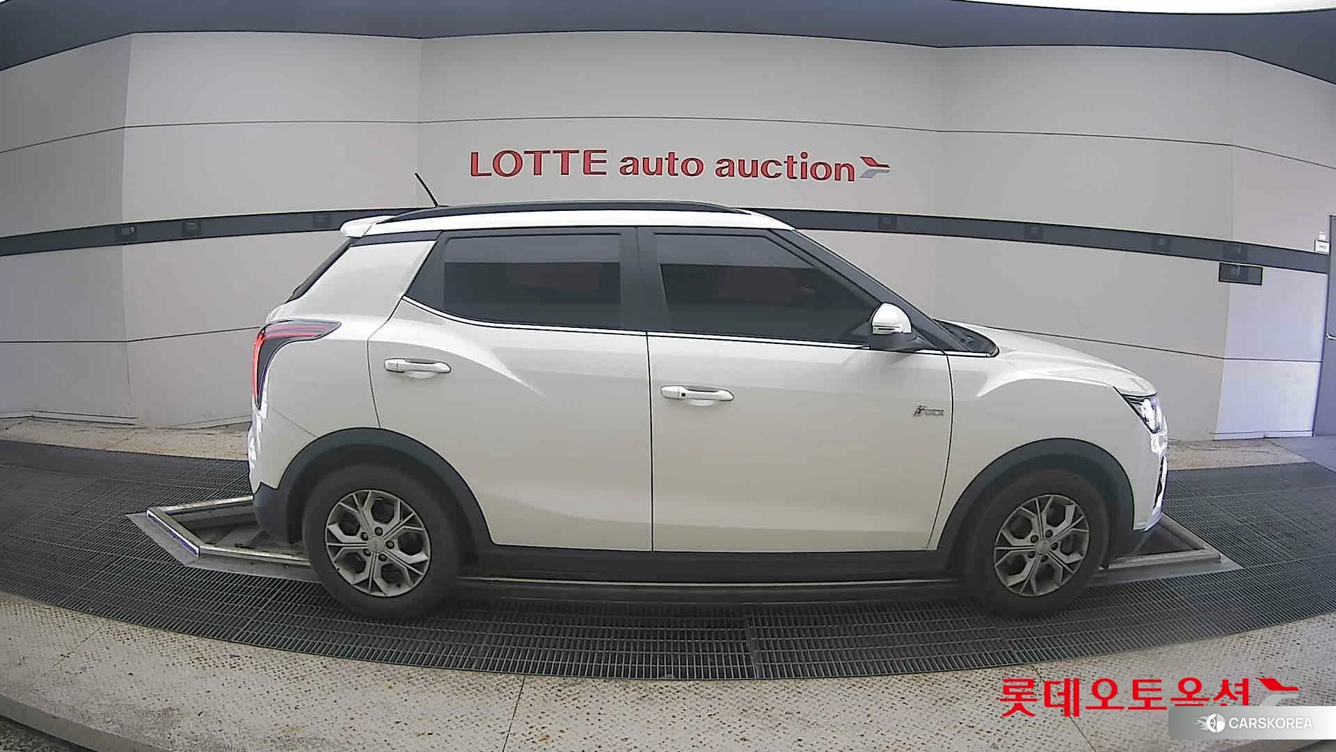 SsangYong Tivoli id 4909356 из Кореи 23