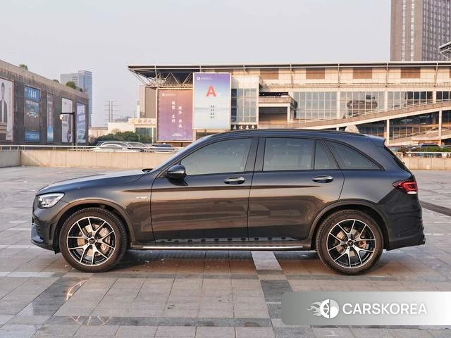 Mercedes-Benz GLC AMG 2023 Темно-серый из Китая, фото 6