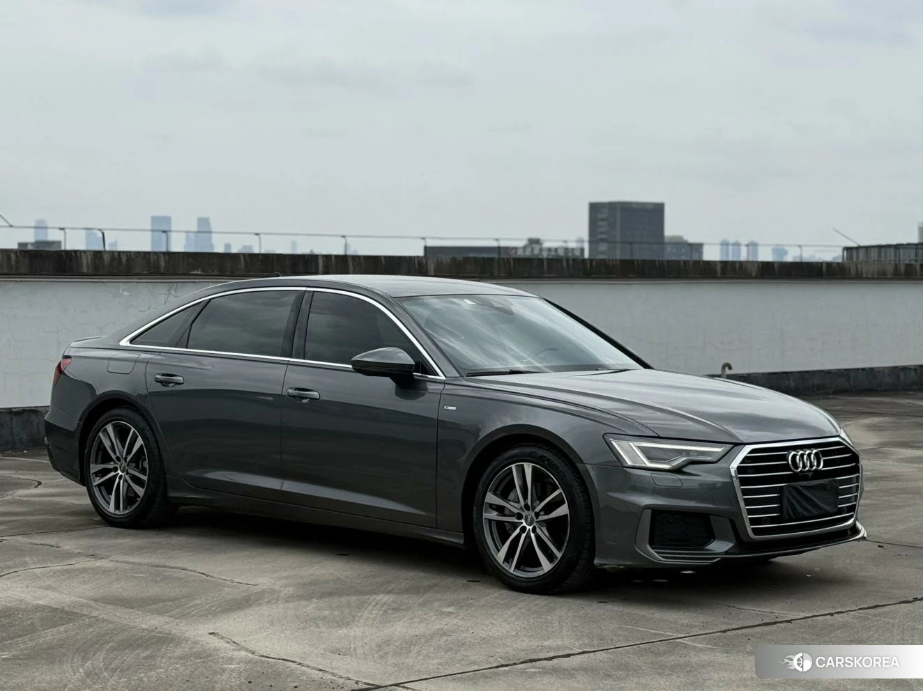 Audi A6L 2020 Темно-серый из Китая, фото 6