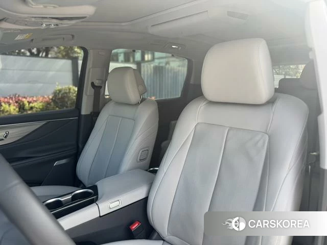 Buick GL8 id 4239698 из Китая 20