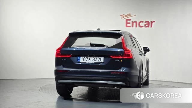 Volvo V60 Cross-Country 2nd Generation id 4480654 из Кореи 23