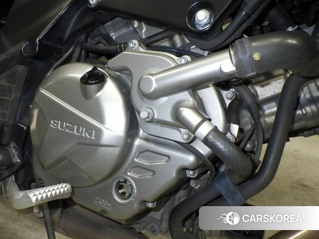 Engine photo