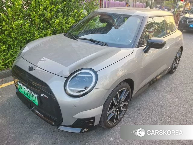 MINI Electric COOPER 2026 Серебристо-серый из Китая, фото 3
