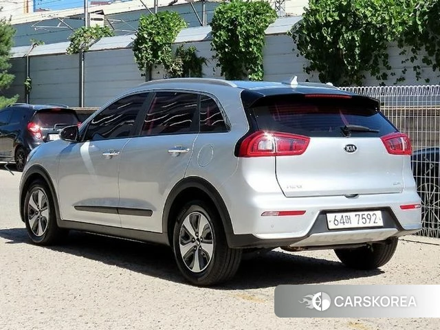Kia Niro id 4948961 из Кореи 13