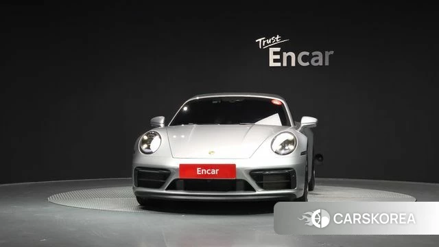 Porsche 911(992) id 4400785 из Кореи 13