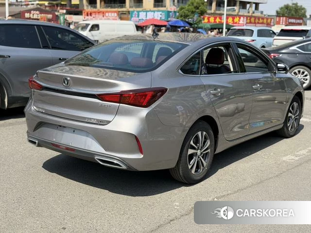 Chang'an Yidong 2022 Темно-серый из Китая, фото 3