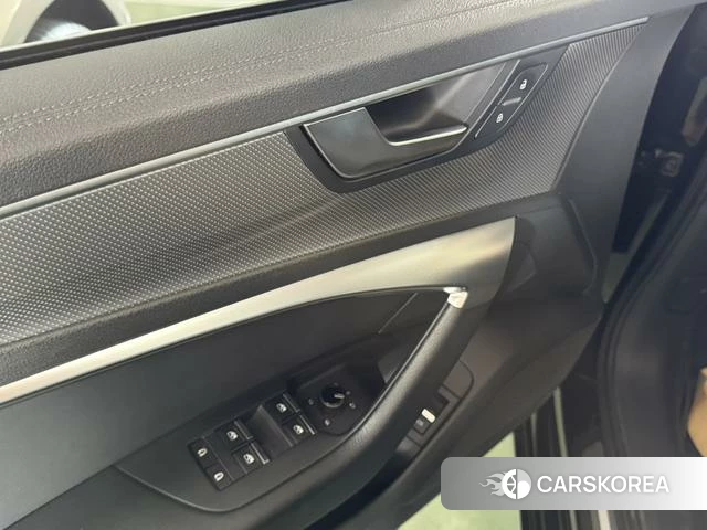 Audi A6L 2020 Черный из Китая, фото 5