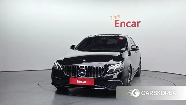Mercedes-Benz E-Class W213 id 3686857 из Кореи 13