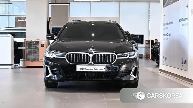 BMW 5 Series (G30) id 3586131 из Кореи 13