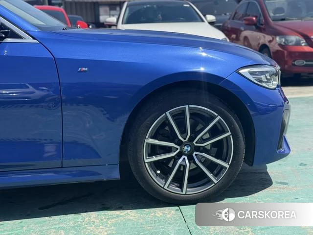 BMW 3 series id 4314121 из Китая 9