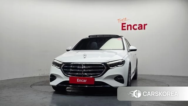 Mercedes-Benz E-Class W214 id 4617390 из Кореи 23