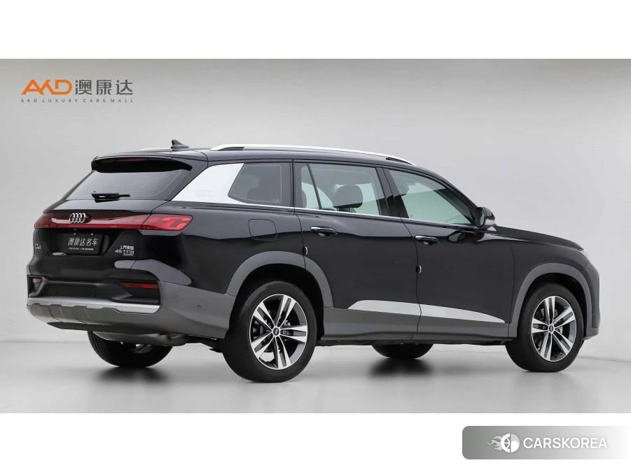 Audi Q6 2022 Черный из Китая, фото 3