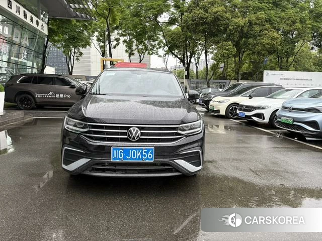 Volkswagen Tiguan L id 4299872 из Китая 9