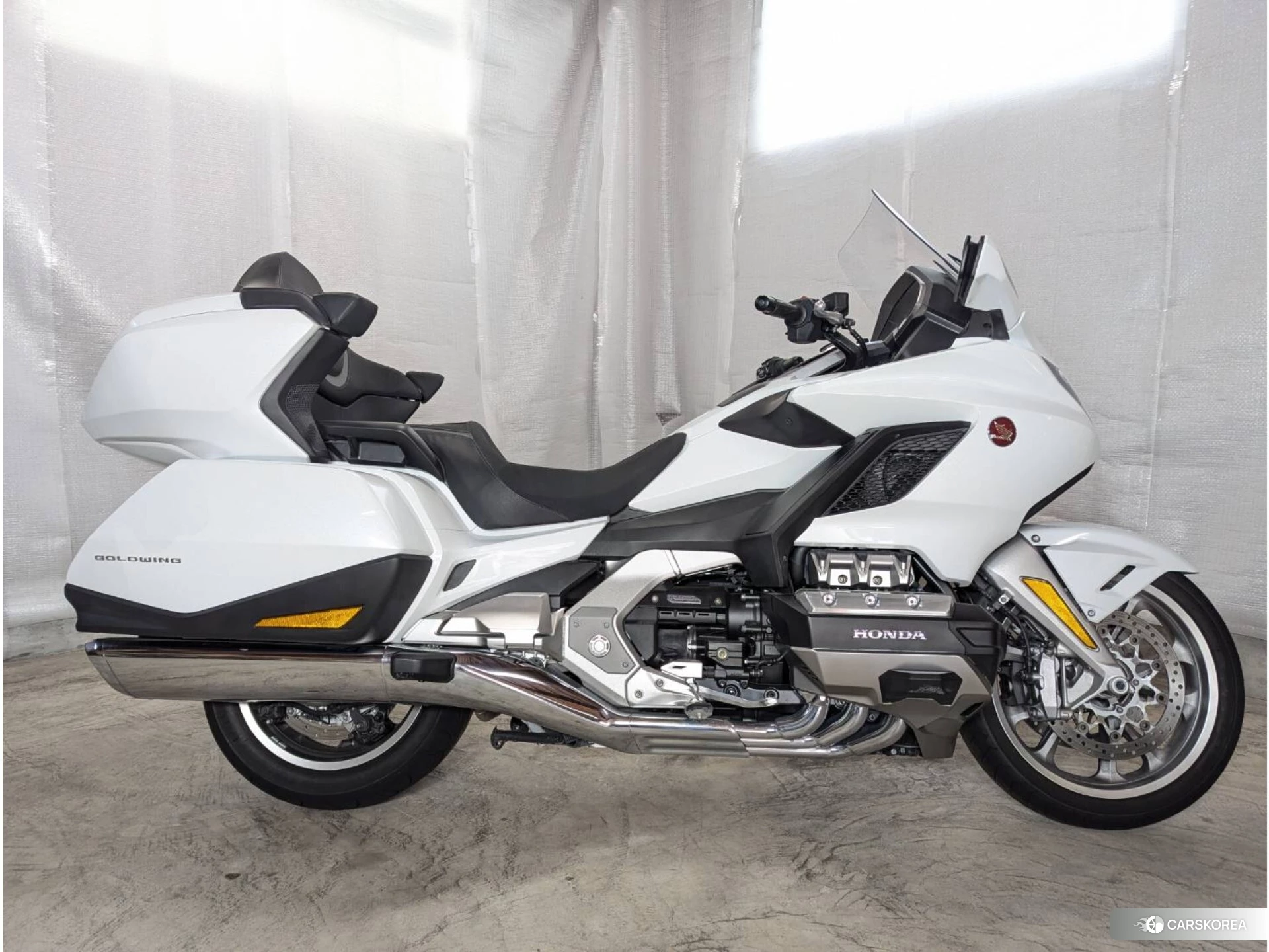 Проданный Honda GL1800 TOUR DCT 2021 из Японии, фото 2