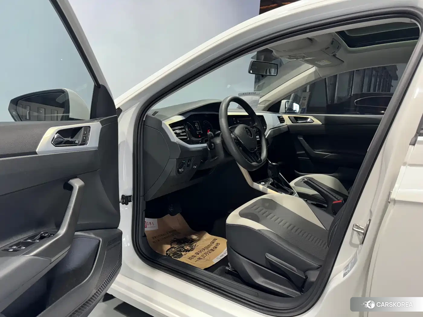 Volkswagen Polo id 4515390 из Китая 14